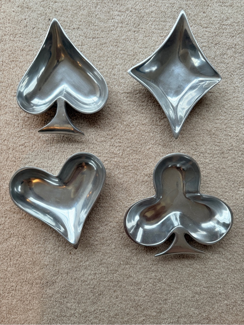 Set of 4 Stainless Steel Card Suit Dishes - Spade, Diamond, Heart, Club